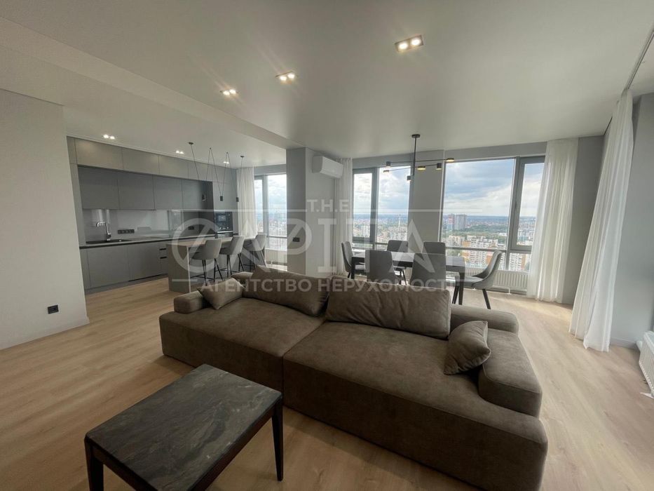 Продаж 3к квартира ЖК Метрополіс Голосіївський парк Іподром ВДНГ