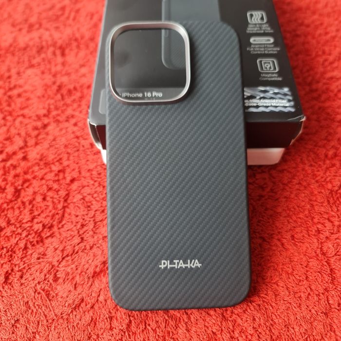Etui pitaka Iphone 16 pro