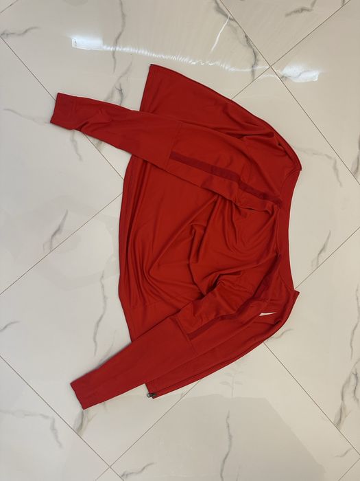 Олімпійка Nike Dri-FIT майже не ношена, ідеальний стан, без дефектів