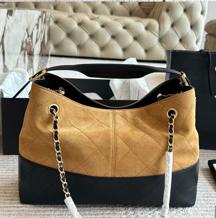 Жіноча сумка  Шанель   Chanel Hobo Tote