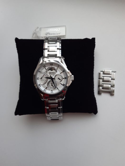 Seiko Premier Kinetic Direct Drive Moon Phase