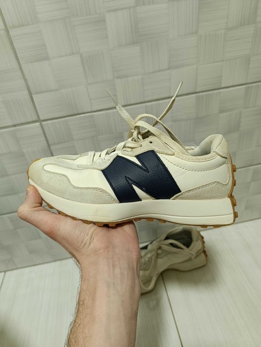 кроссовки New Balance 327 размер 38