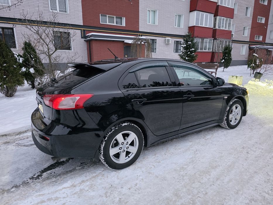 Ланцер 10. 2008год.1,8гбо Автомат