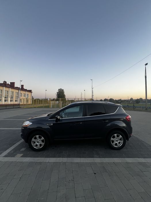 Ford Kuga 2.0 2010 рік