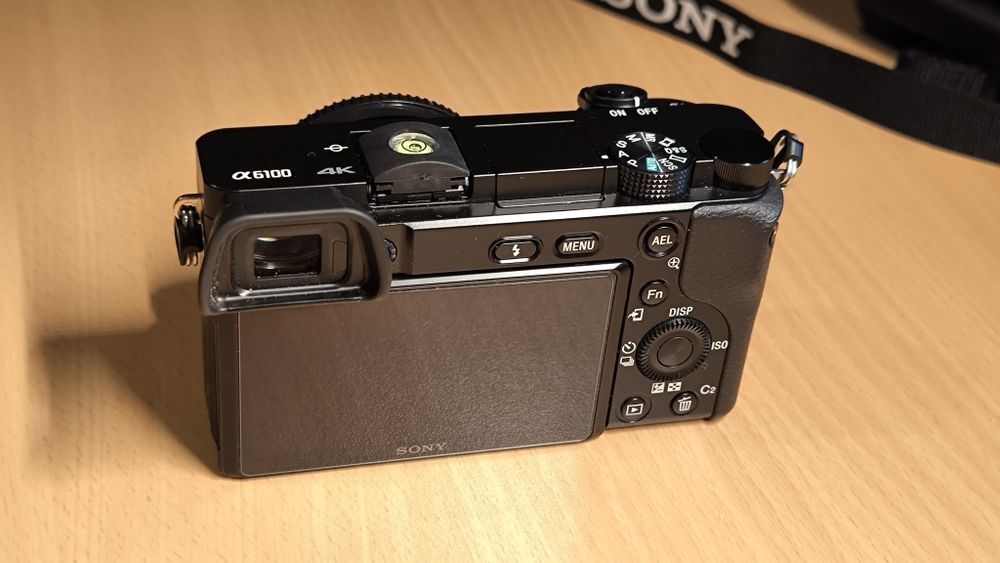 Câmera Sony a6100 com garantia