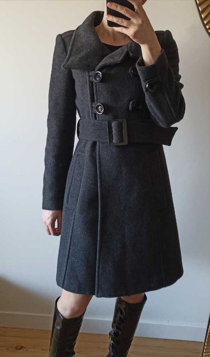 Grafitowy wełniany płaszcz smart casual zara