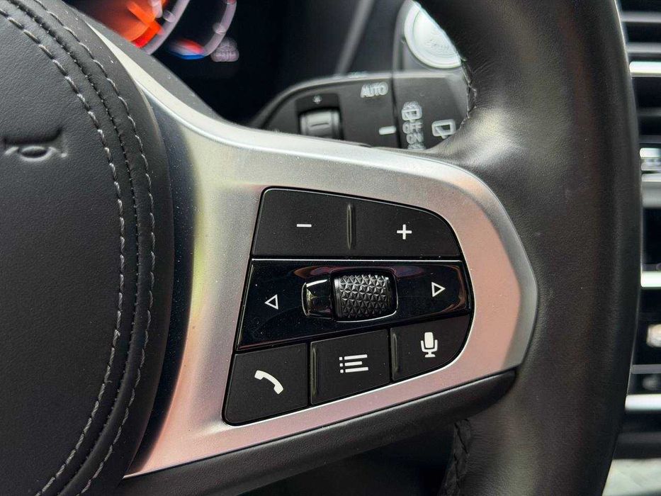 BMW X3 2.0d Official