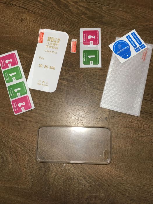 Защитные стекла, чехлы iPhone SE 2016