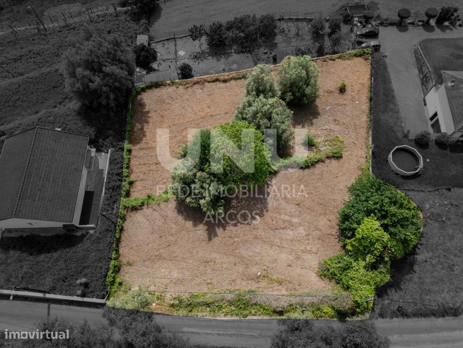 Terreno urbanizável em Távora Sao Vicente — Arcos De Valdevez (São Paio) E Giela, Viana do Castelo