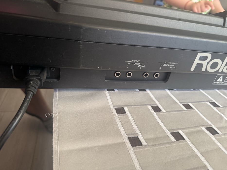 Keyboard Roland E-70