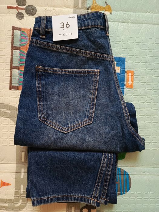 Jeansy damskie MOM FIT nowy z metkami