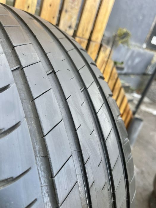 Літні шини 235/55 r19 Michelin