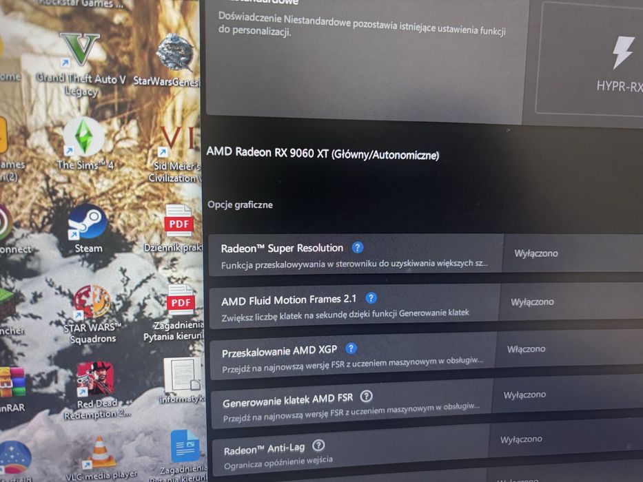 Komputer Ryzen 5 5600, radeon rx 9060xt, 16 gb ram + monitory i myszka
