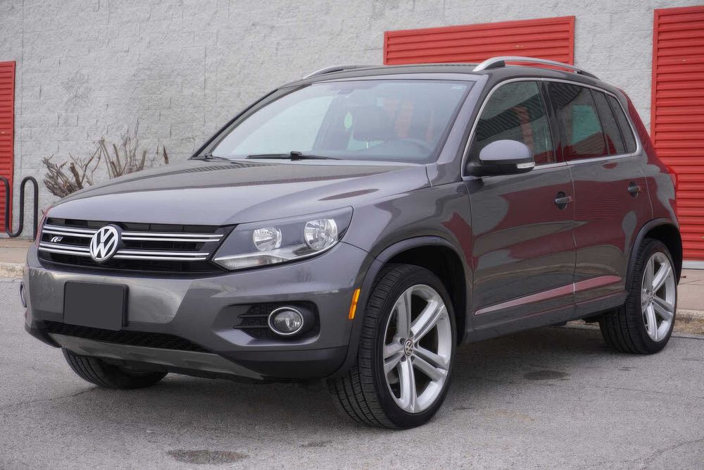 Volkswagen Tiguan 2.0T R-Line 4Motion      2016