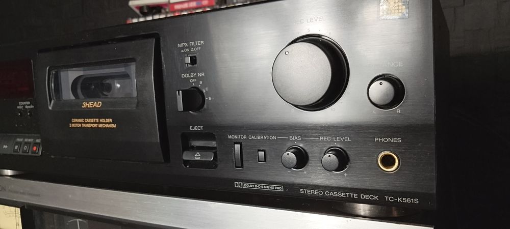 Magnetofon trzyglowicowy Sony TC K561S