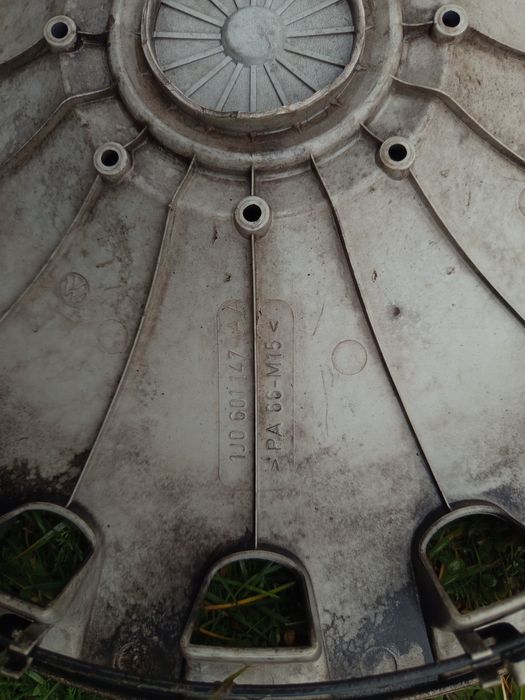Oryginalne kołpaki Volkswagen 16"Cali Passat Golf Touran komplet 4szt.