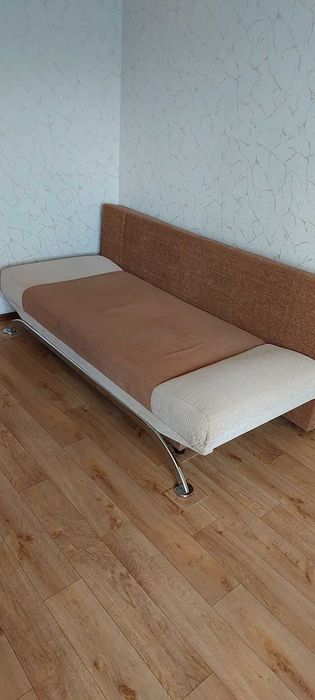 Диван розкладний двомісний
