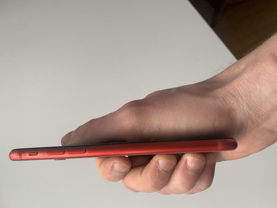 Iphone 8 в гарному стані