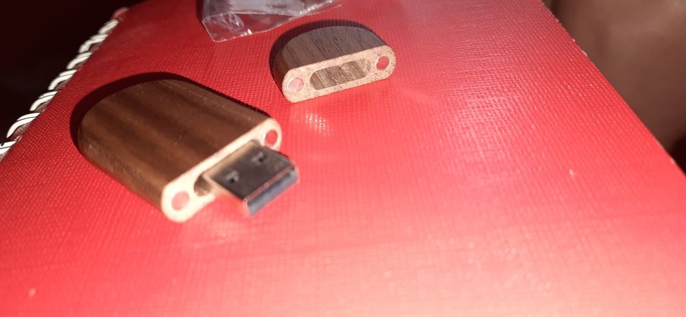 Usb flash 8 gb - usb флешка на 8 гиг нова

Нова флешкага 16 гиг

В н