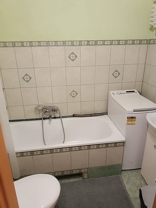Wynajmę mieszkanie oś. XX lecia Wolbrom 37m²