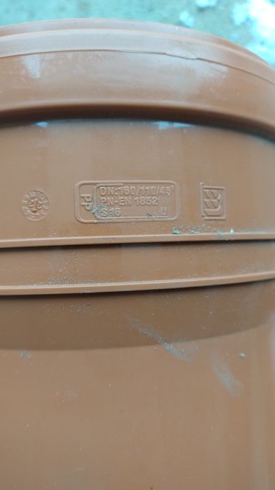 Kształtki PCV kanalizacyjne