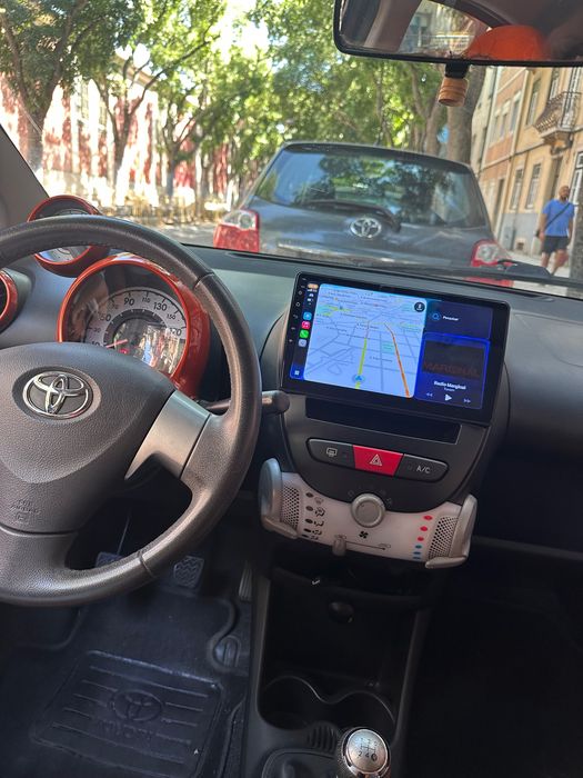 Vendo Toyota Aygo 1.0 VVT-i (2013) - 5 Portas com Ecrã Tátil