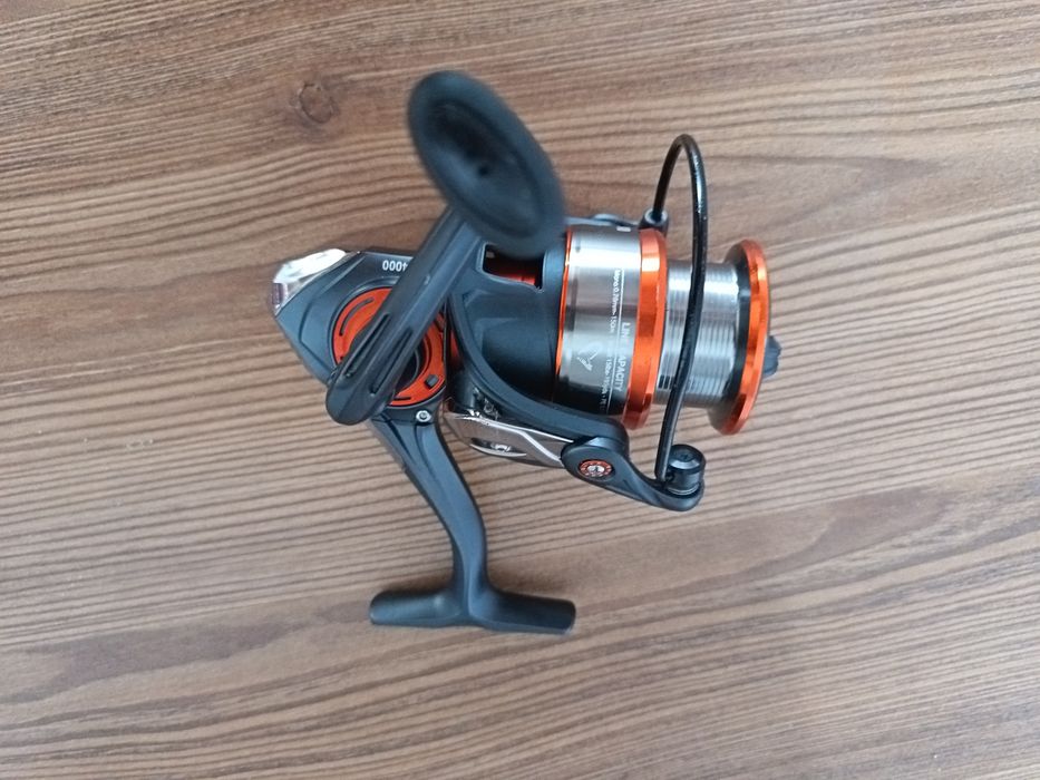 Kołowrotek Savage Gear SG2 4000 jak nowy