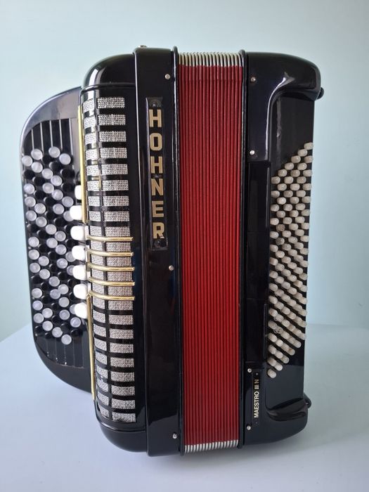 Akordeon guzikowy Hohner Maestro III N idealny stan