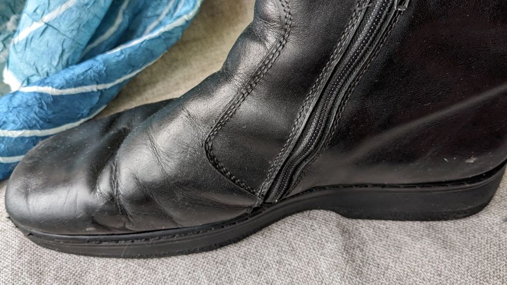 Чоботи чоловічі 44