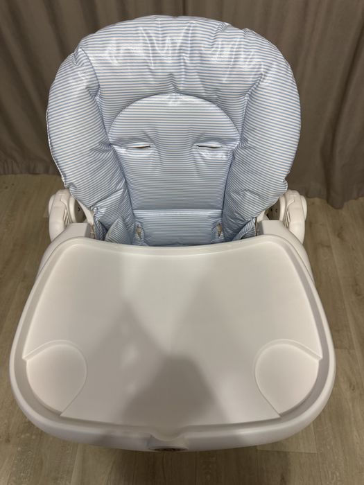 Стільчик для годування Cam