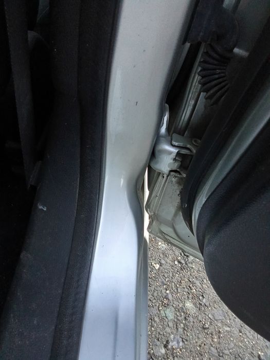 FORD FIESTA MK6 drzwi tylne prawe 

Posiadam inne części