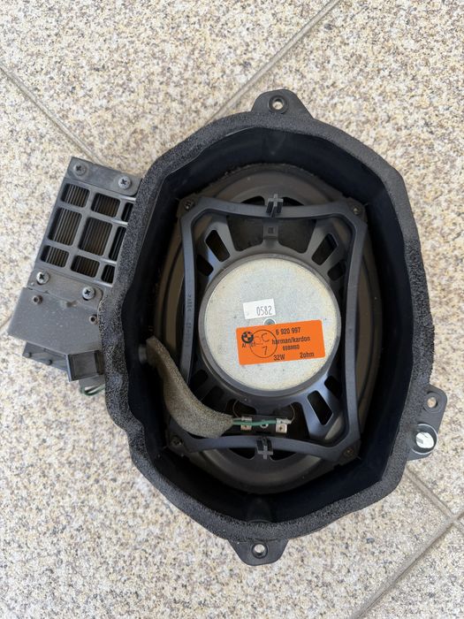 Sistema de Som Harman Kardon BMW E46 Sedan – Original BMW