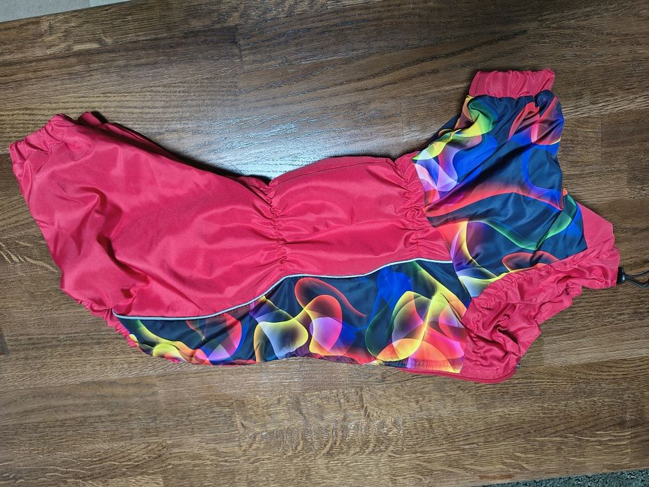 Комбінезон для собаки -дівчинка.