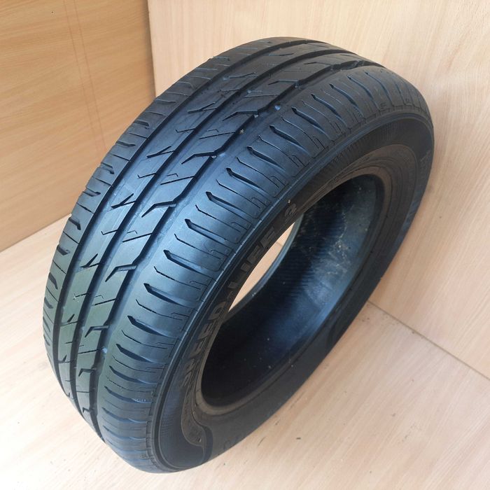 1 szt. Semperit Speed- Life 3 195/60 R15 88V 7,8mm