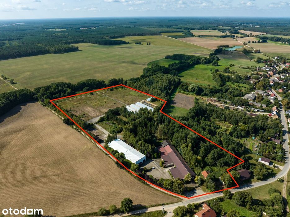 Sprzedam teren z budynkami pod działalność