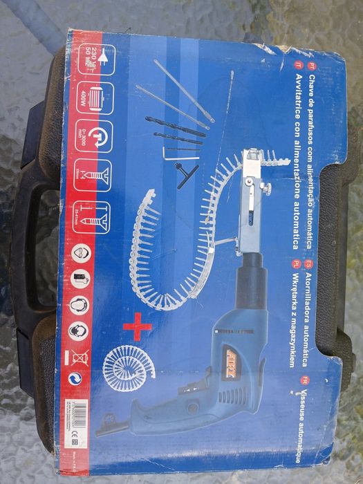 Wkrętarka elektryczna do płyt GK na taśmę z wkrętami>