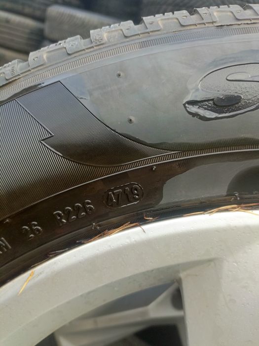 Koła aluminiowe zimowe Audi 255/55/19 5x112