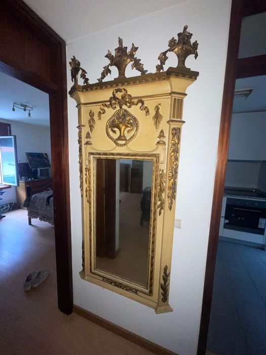 Espelho D.maria séc xx