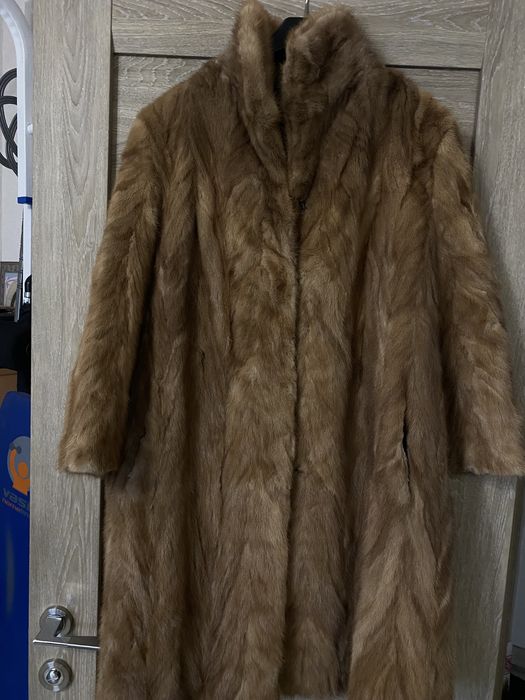 Шуба рыжая норкова из кусочков