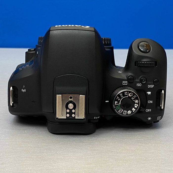 Canon EOS 800D (Corpo) - 24.2MP