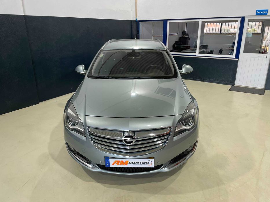 Opel Insignia Sports Tourer — fotografia 2