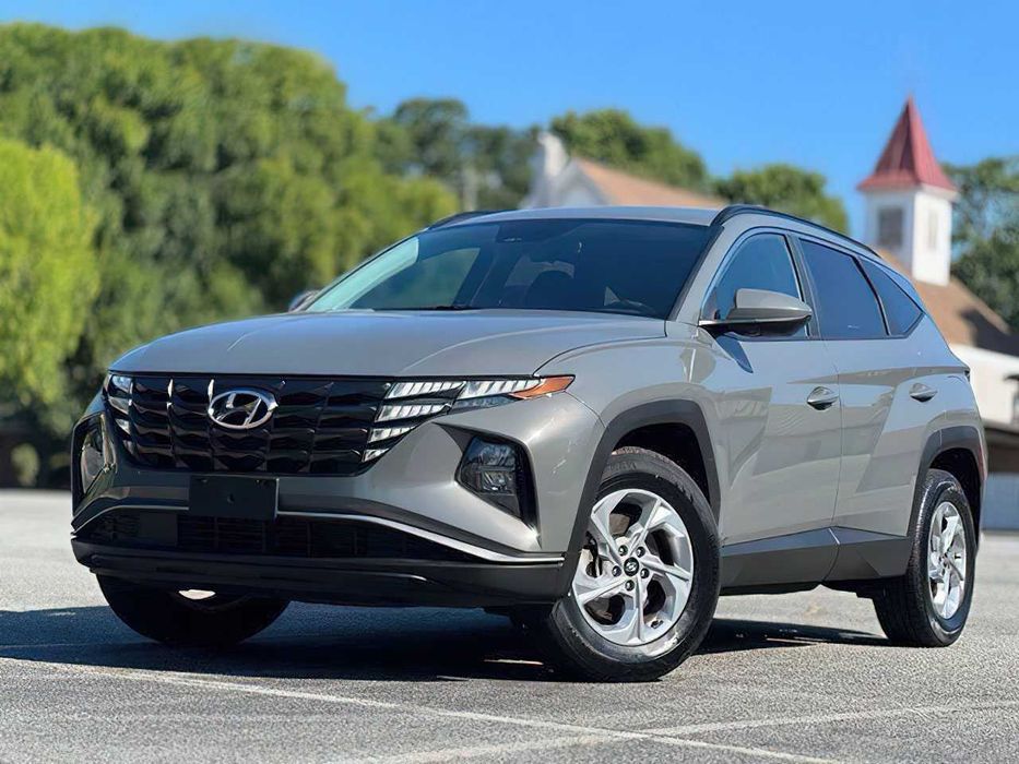 Hyundai Tucson      2024
