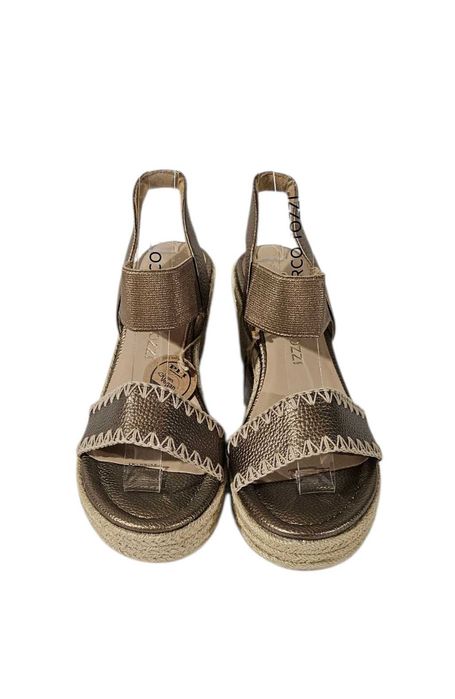 Nowe koturny marki Marco Tozzi. Rozmiar 37, kolor dark gold, 28370