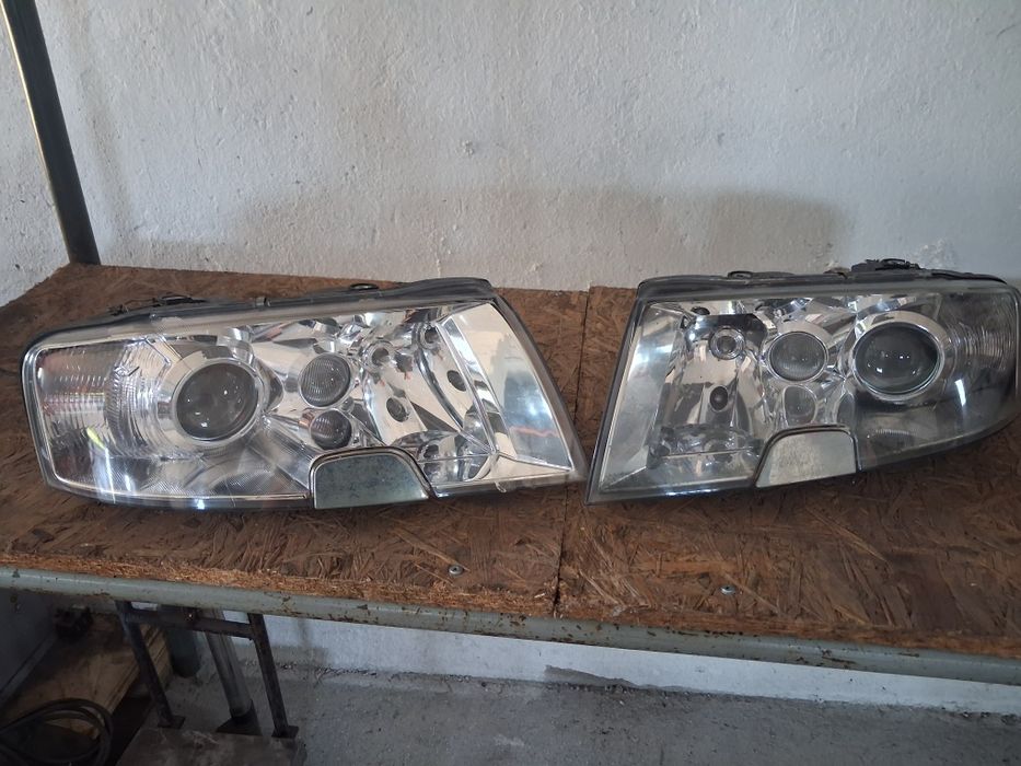 Maska lampy zderzak skoda superb 1