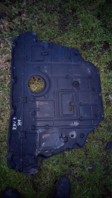 Захист двигуна защита двигателя картера Toyota Rav 4 13-16 5141042080