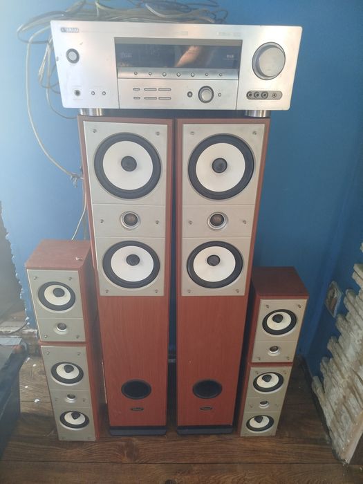 Sprzedam amplituner Yamaha plus kolumny