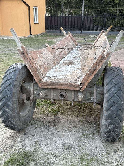 Wóz do traktora.
