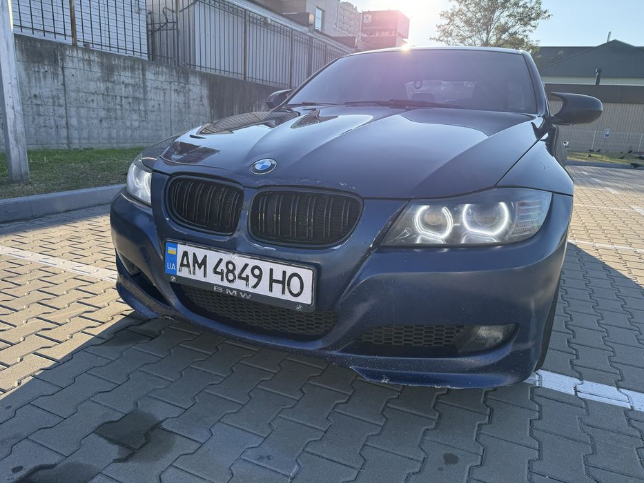 Продам BMW e90 2010 2.0 дизель n47. 318d