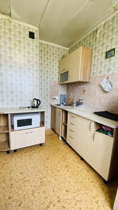 Продаж 2 кімнатної квартири м-н Сонячний