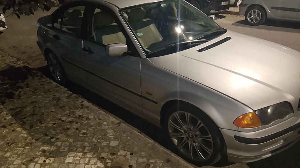 BMW 320i carro de retoma vendo como esta